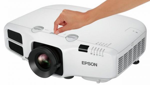 Máy chiếu Epson EB-5510 2